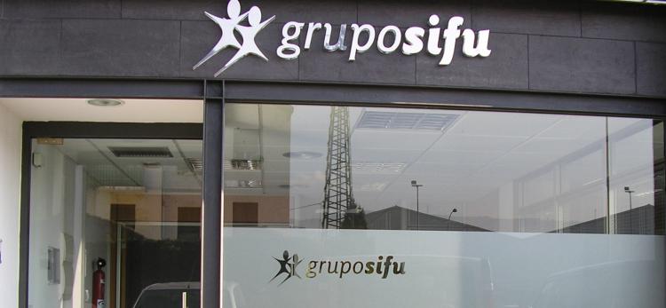 Fachada de una de las nuevas oficinas de Grupo SIFU